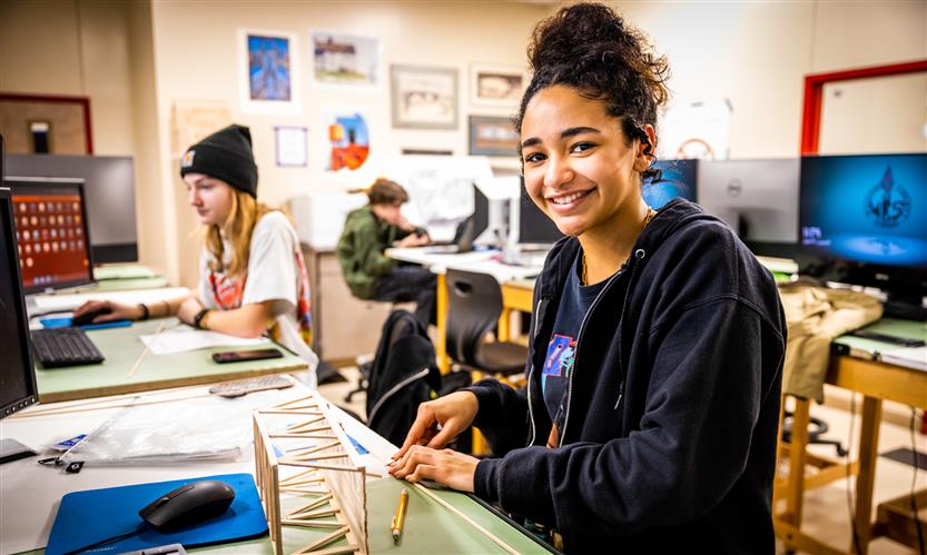 Students make miniature bridges